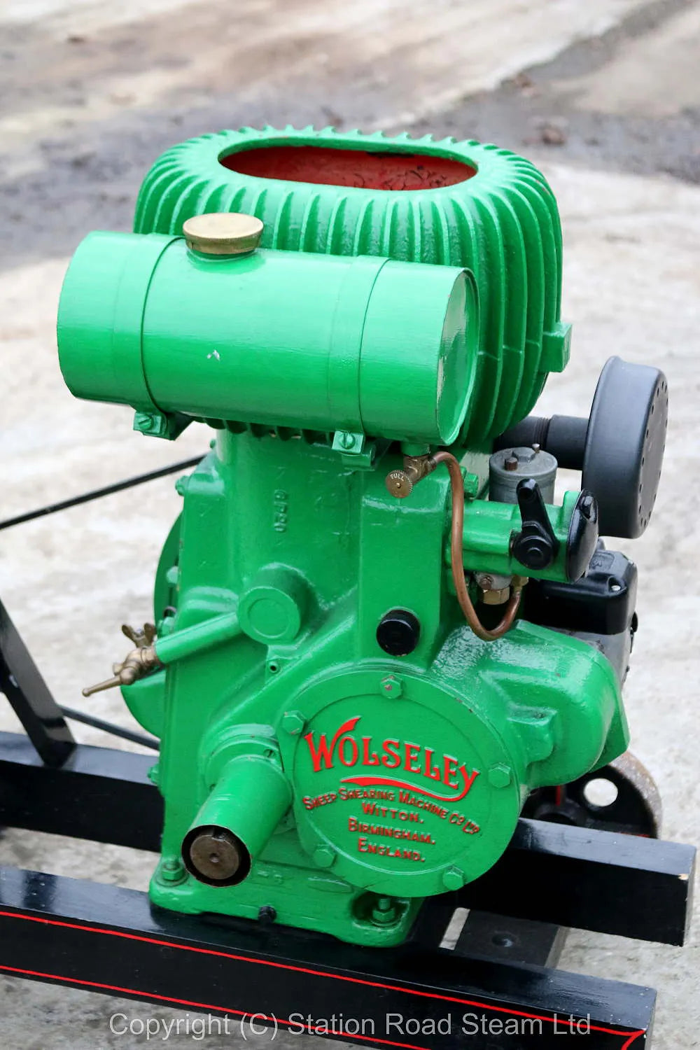 Wolseley WD8 engine with 24V dynamo & lighting board