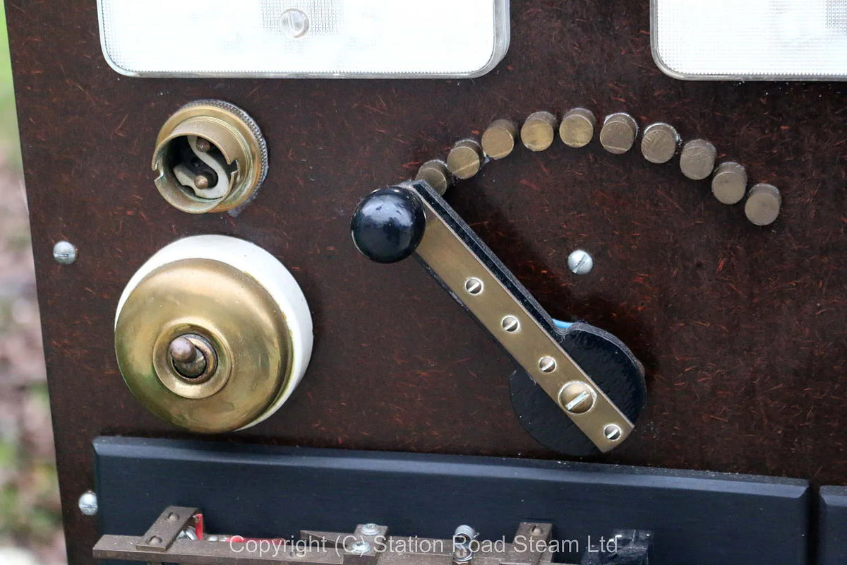 Wolseley WD8 engine with 24V dynamo & lighting board