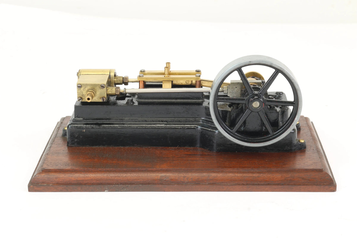 Scratch built S50 type horizontal engine