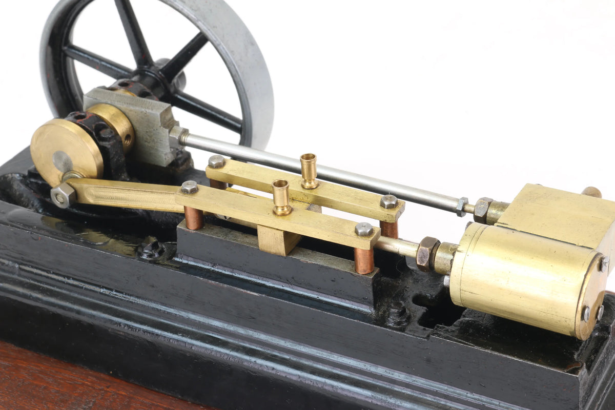 Scratch built S50 type horizontal engine