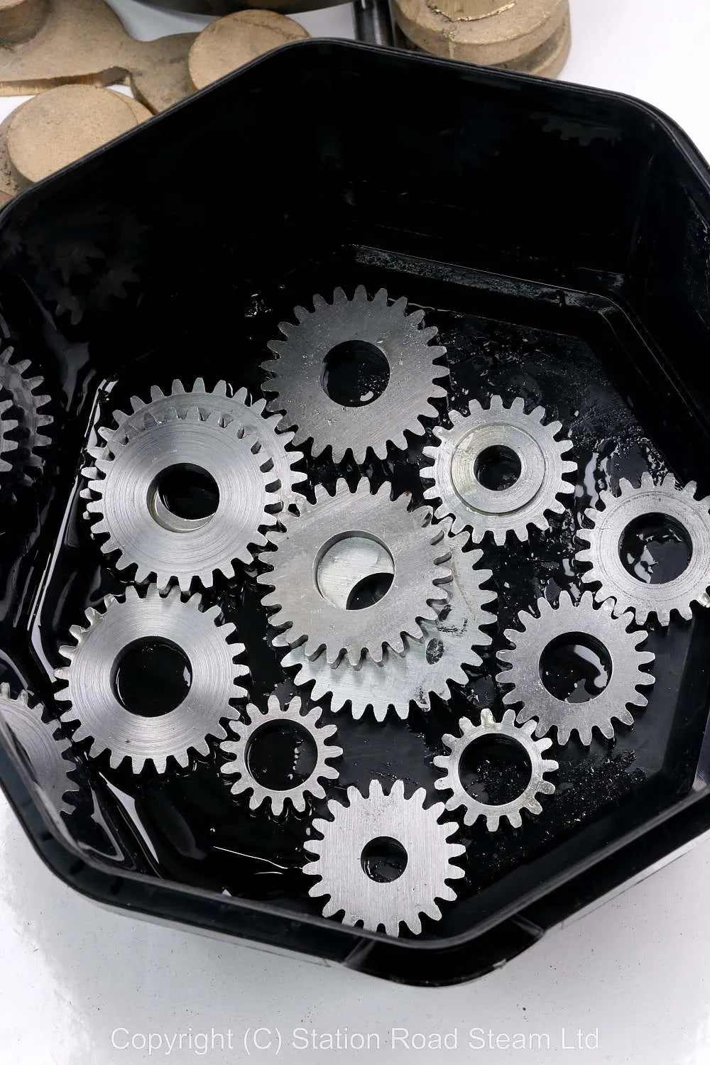 1 inch scale "Minnie" convertible engine