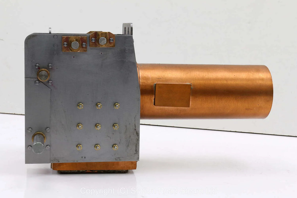 1 inch scale "Minnie" convertible engine