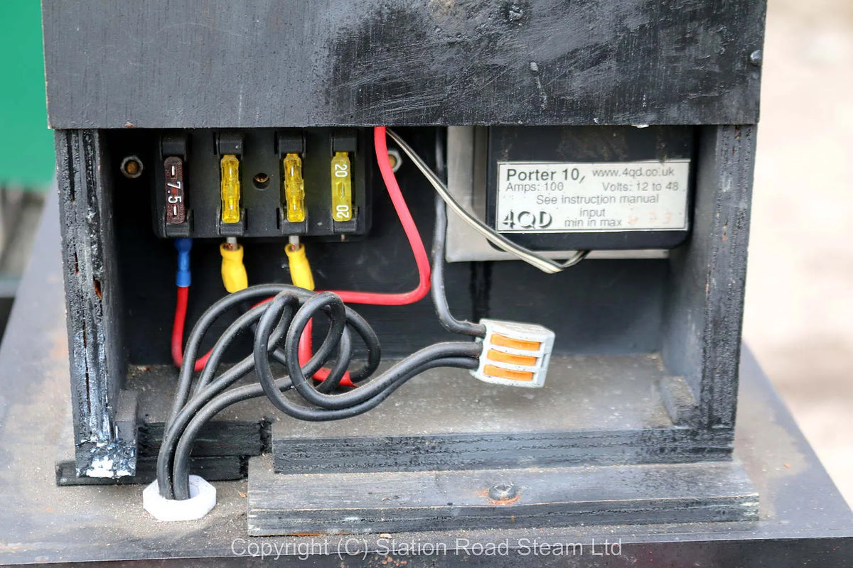 5 inch gauge battery-electric