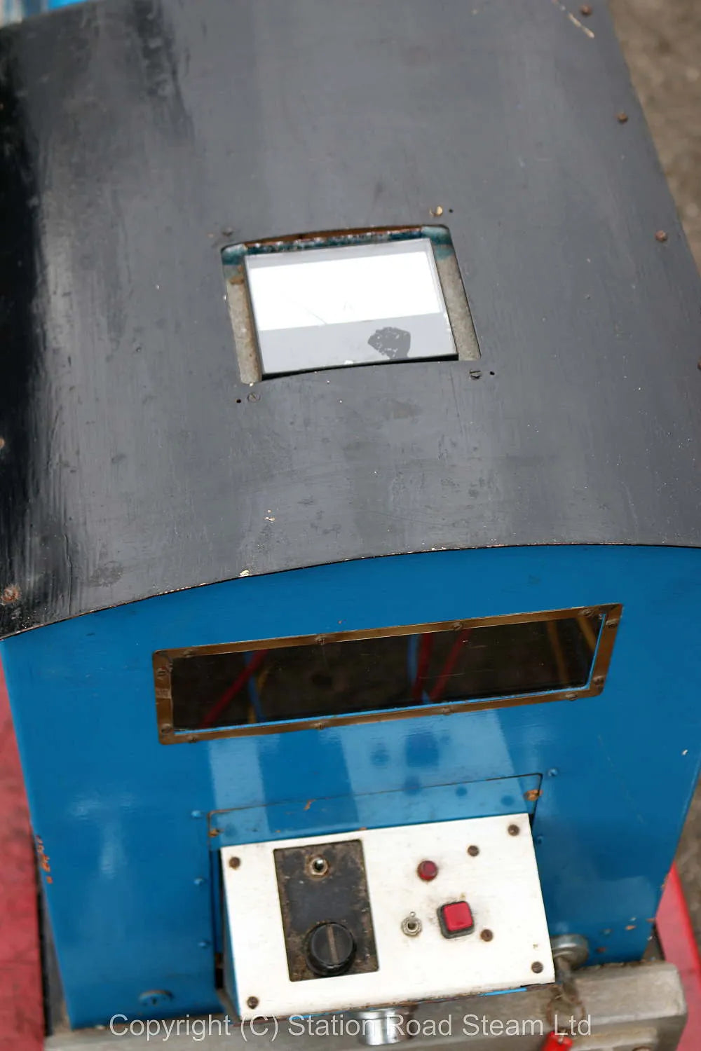 7 1/4 inch gauge battery-electric shunter