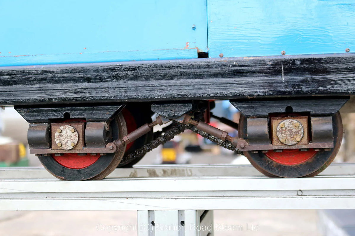 7 1/4 inch gauge battery-electric shunter
