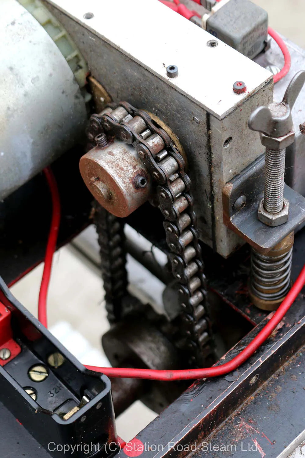 7 1/4 inch gauge battery-electric shunter