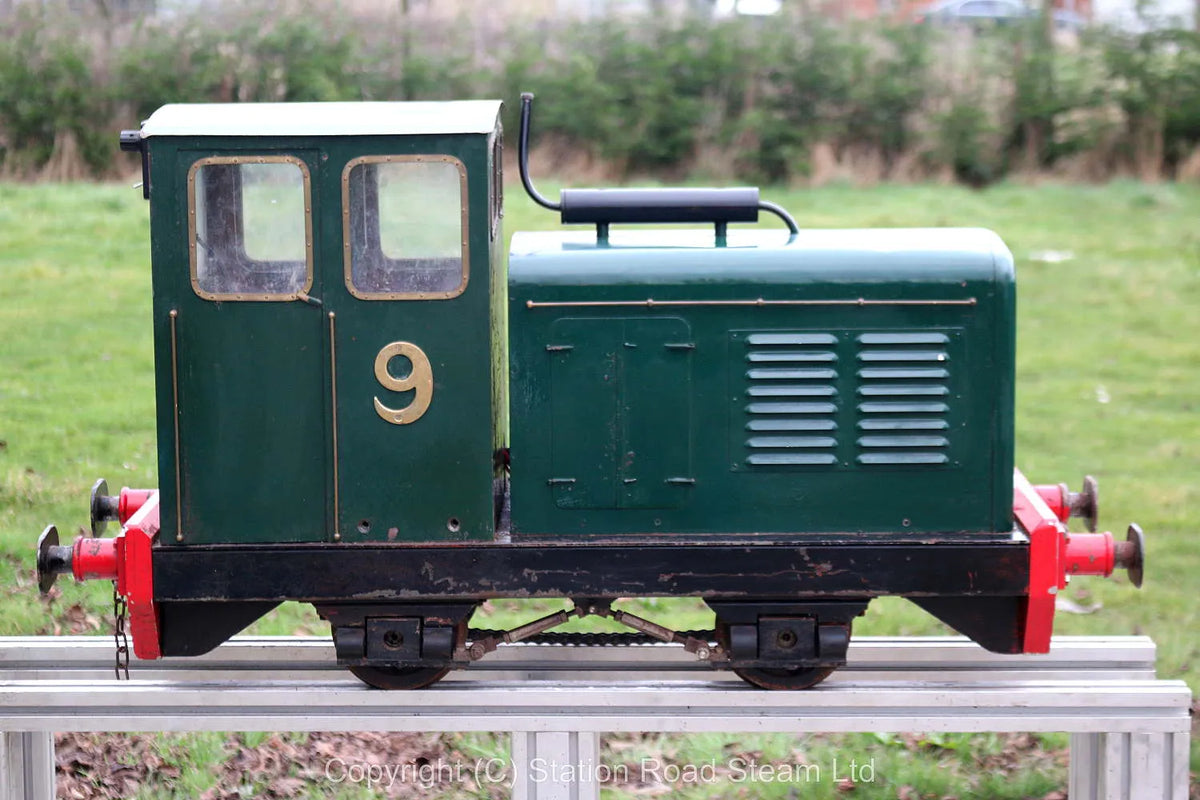 7 1/4 inch gauge battery-electric shunter