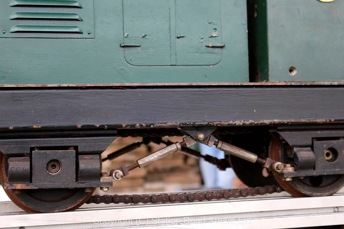 7 1/4 inch gauge battery-electric shunter