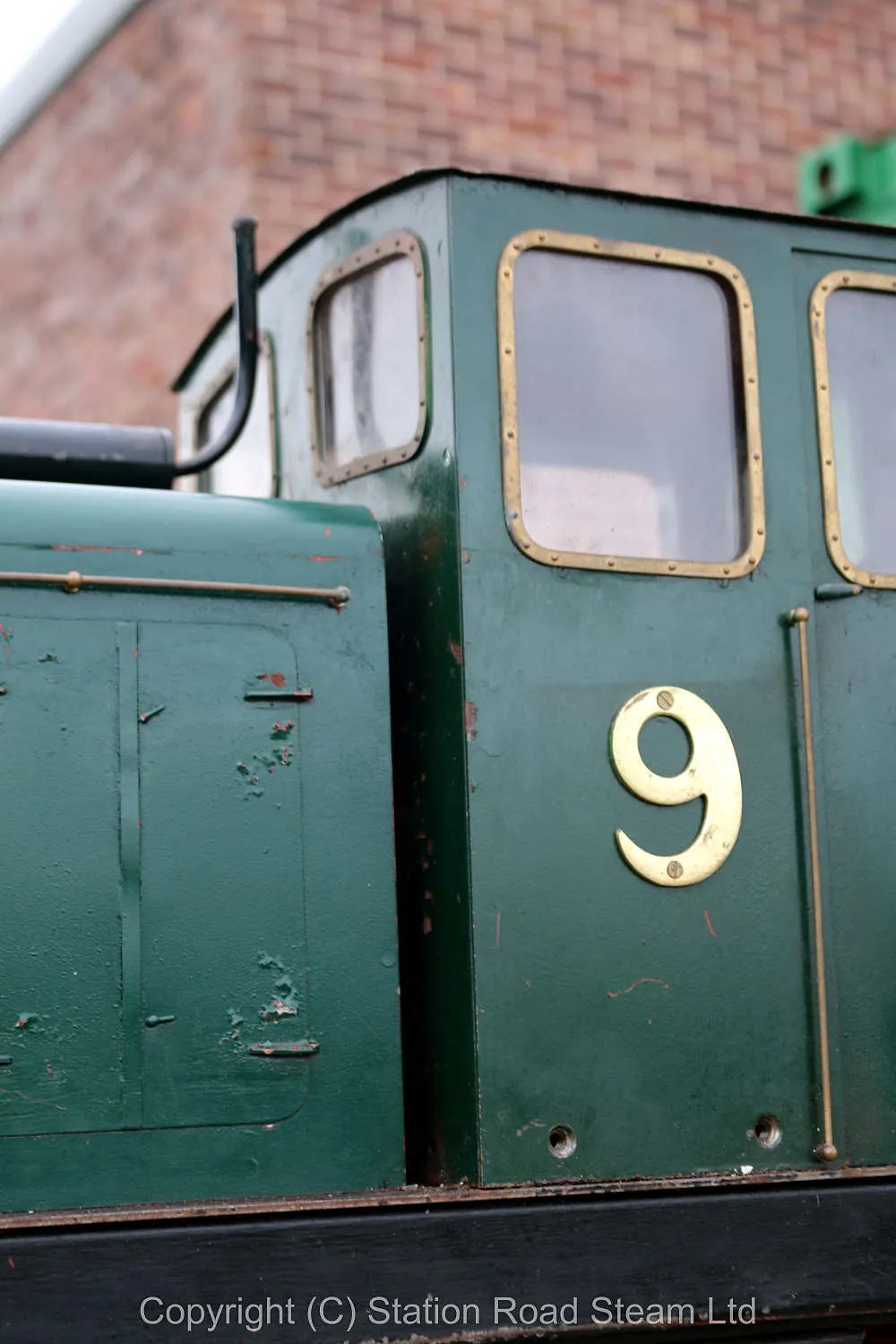 7 1/4 inch gauge battery-electric shunter