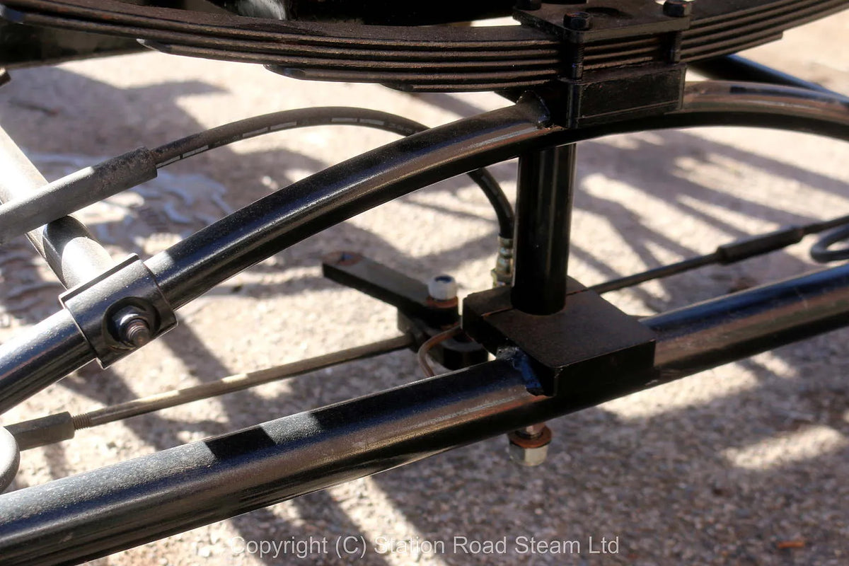 Part-built Likamobile steam car