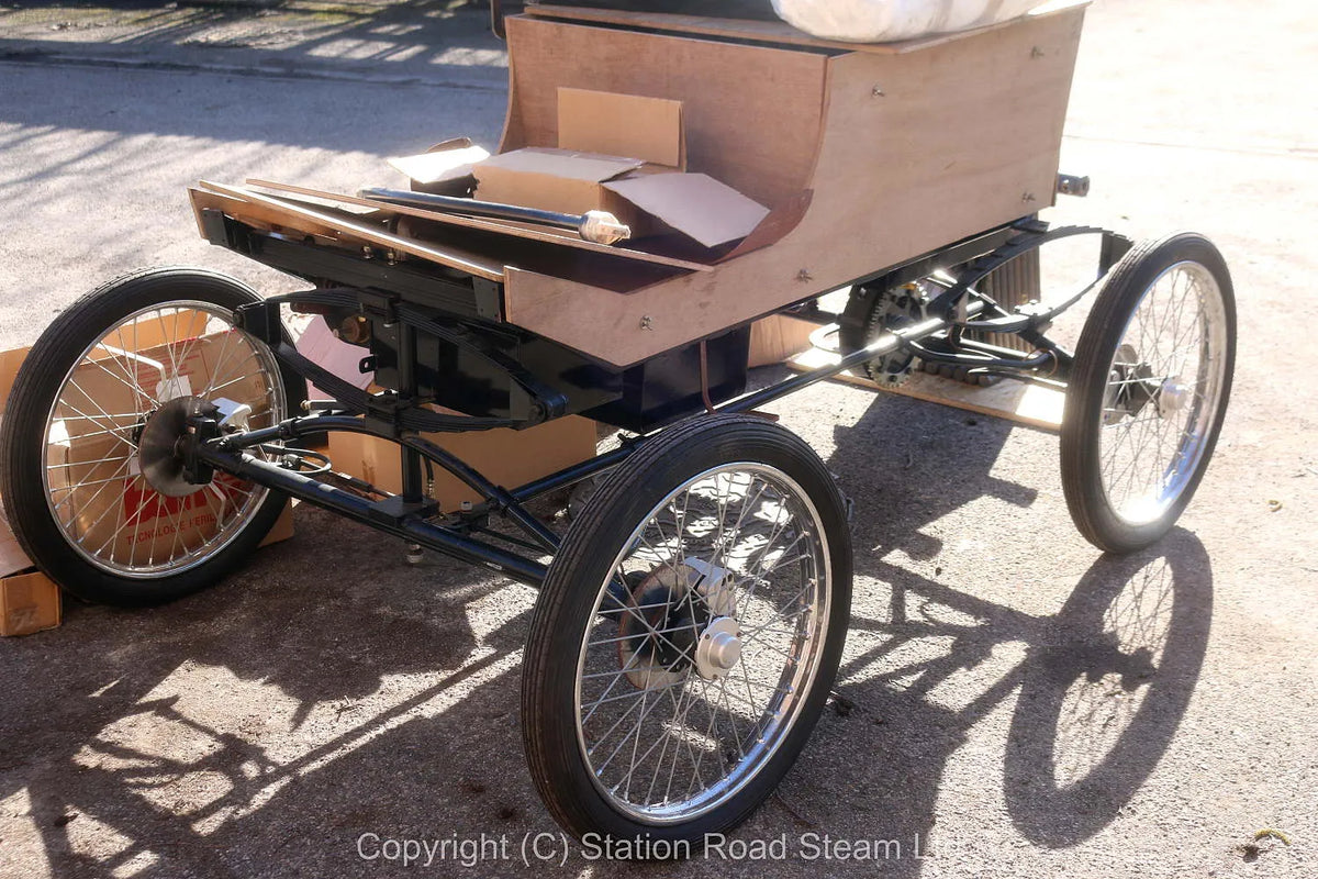 Part-built Likamobile steam car