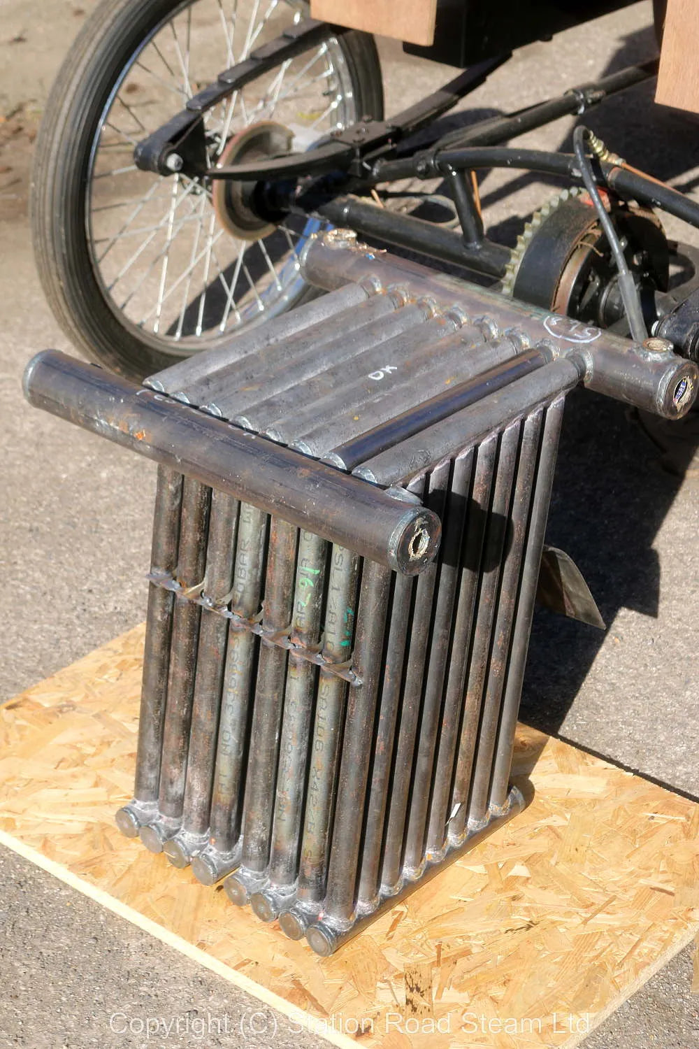 Part-built Likamobile steam car