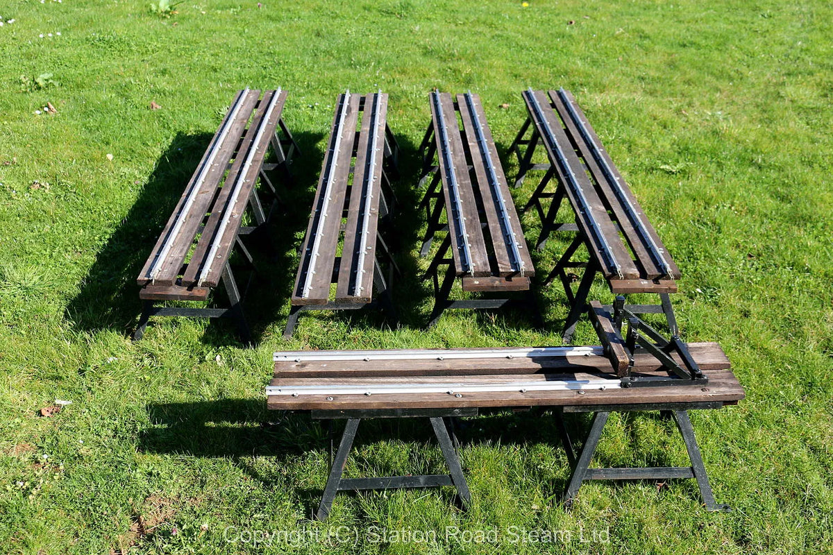 Five panels raised level 5 inch gauge track