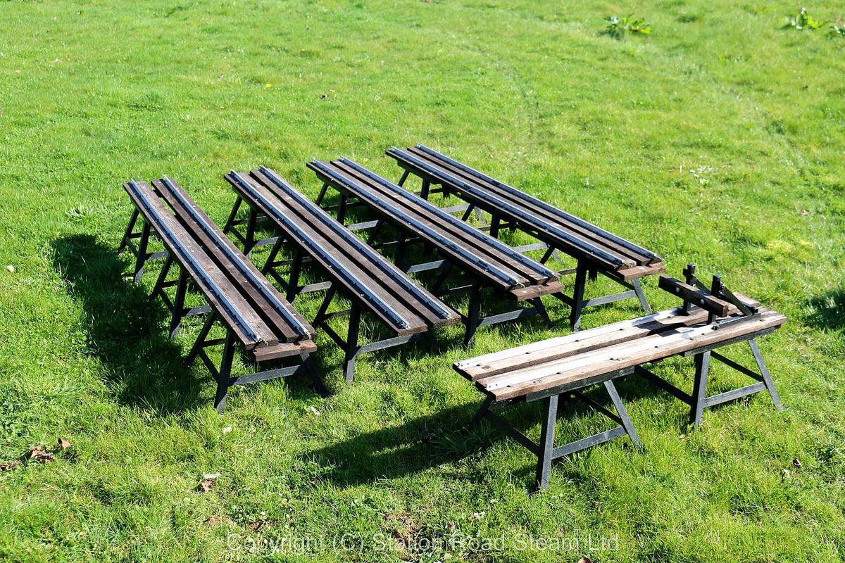 Five panels raised level 5 inch gauge track