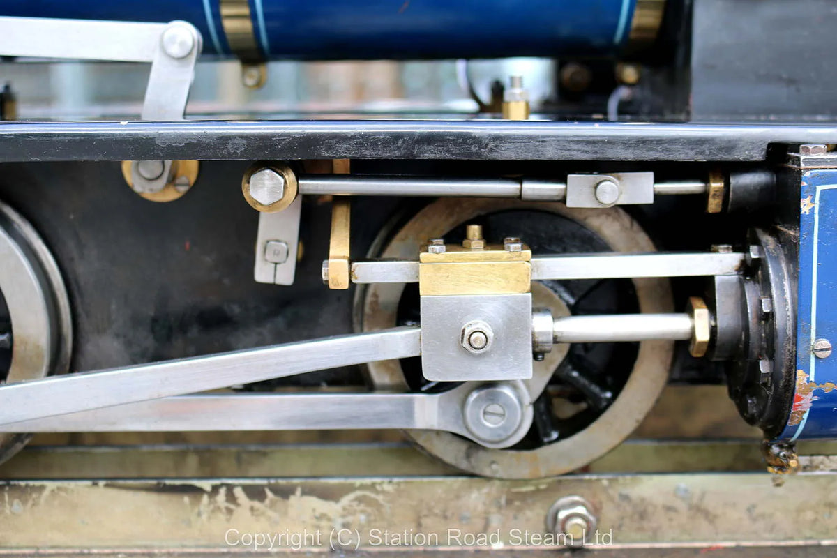 5 inch gauge Polly II 0-4-0 with tender
