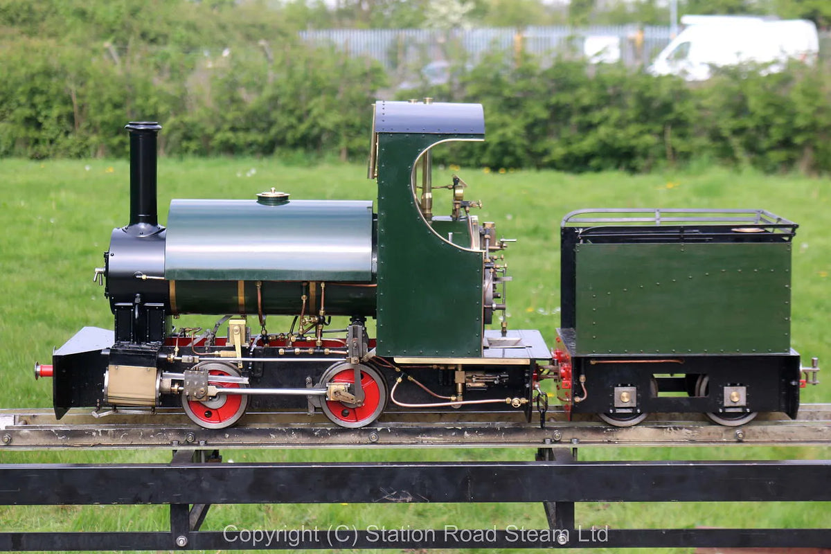 5 inch gauge "Sweet Pea" with driving truck