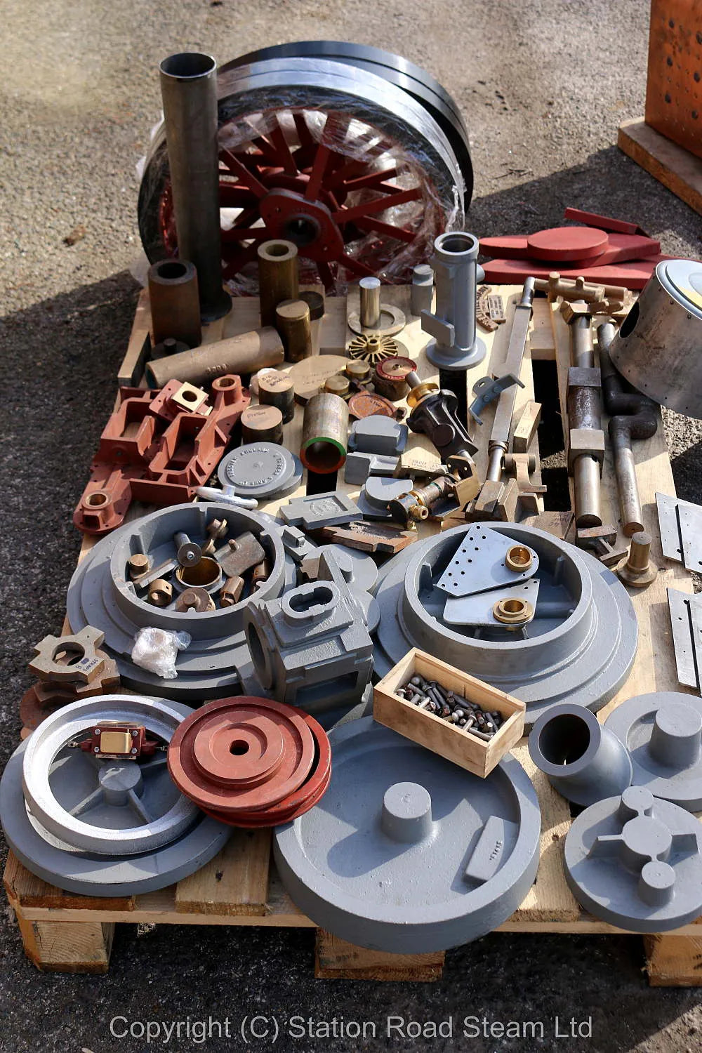 4 inch scale Tasker "Little Giant" parts/castings/copper boiler