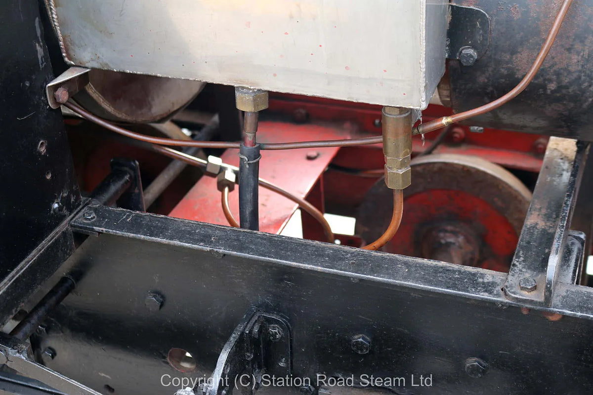 7 1/4 inch narrow gauge KLR No.7 0-4-0 + tender