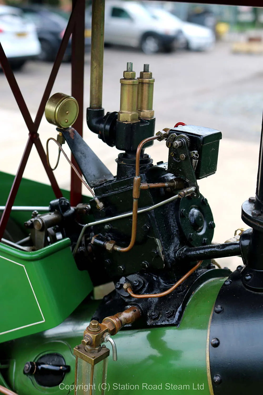 3 inch scale Wallis and Steevens "Simplicity" roller with driving truck