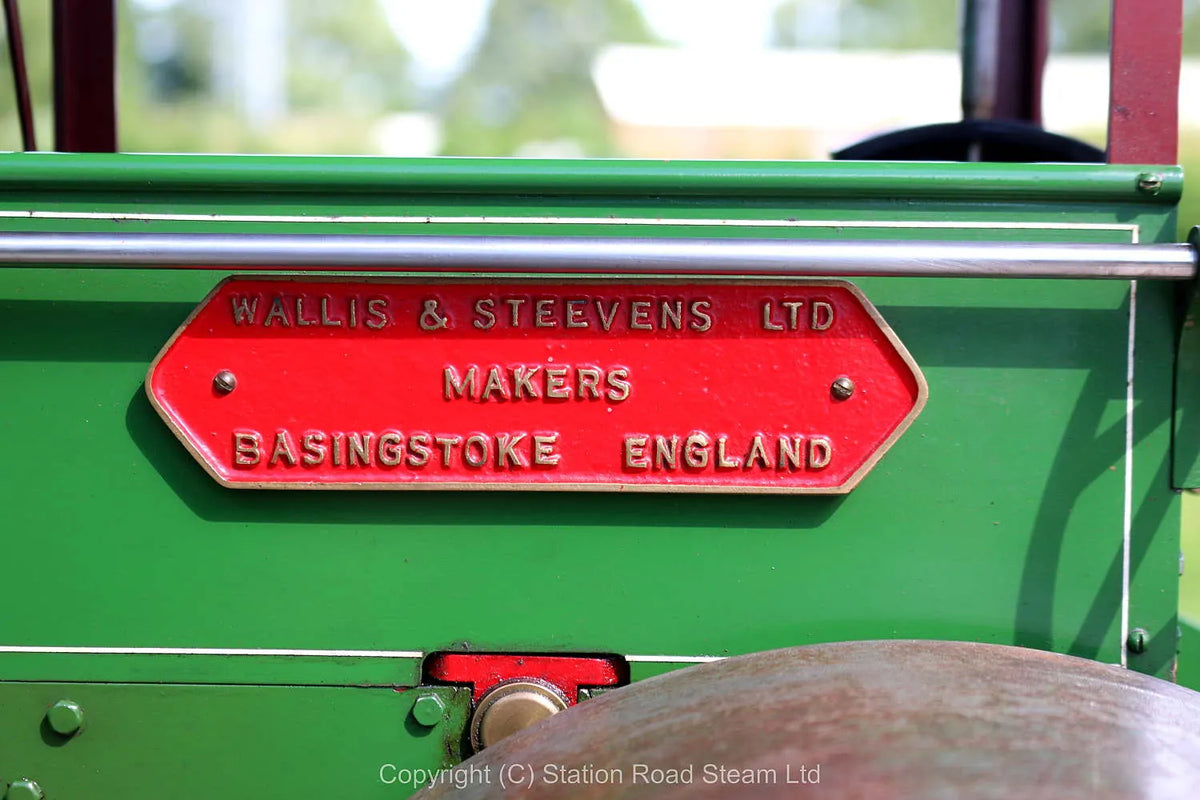 3 inch scale Wallis and Steevens "Simplicity" roller with driving truck
