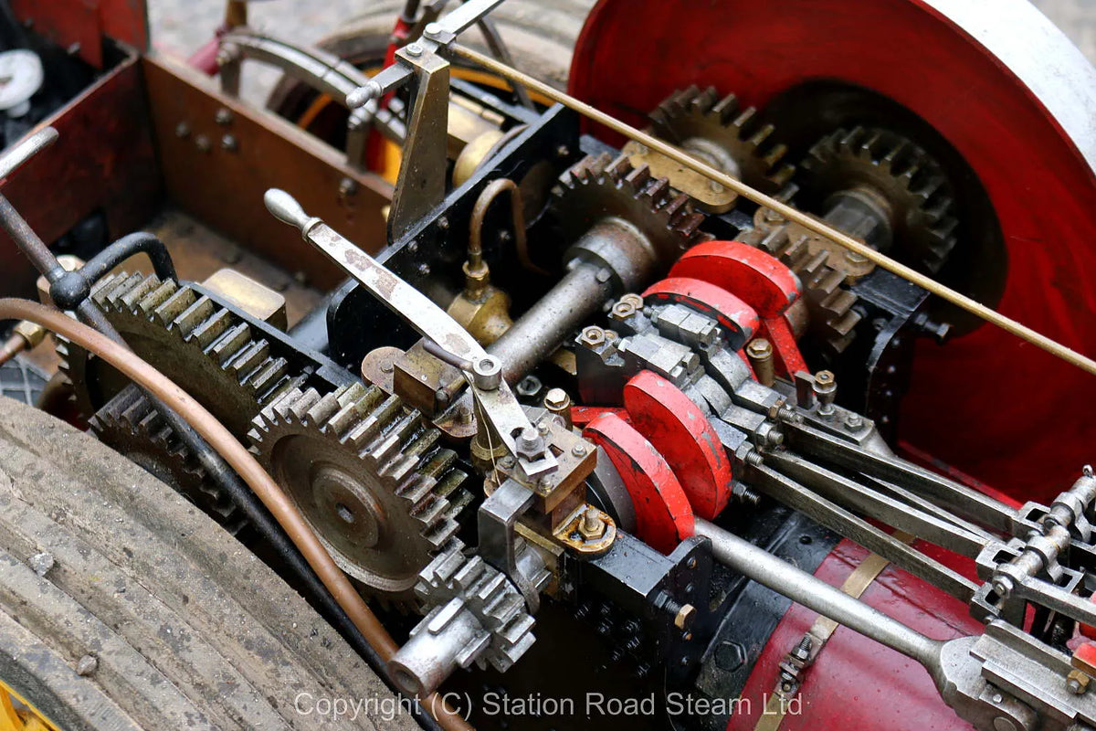 2 inch scale Fowler DCC Showmans engine