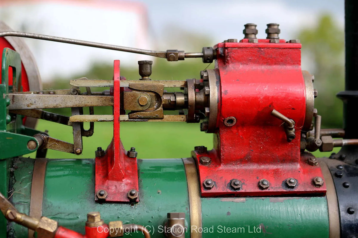 Freelance 1 1/2 inch scale traction engine