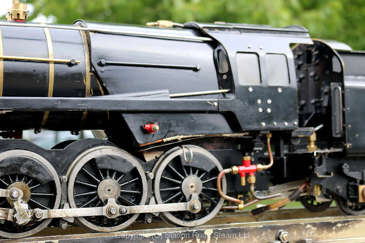 3 1/2 inch gauge BR 9F 2-10-0