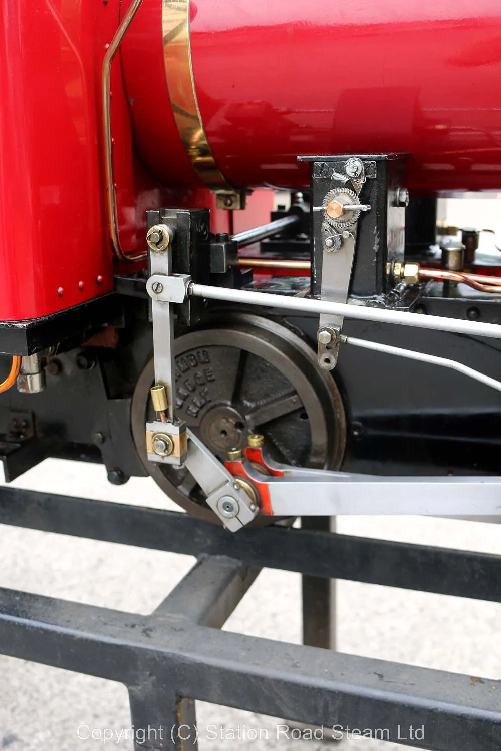 7 1/4 inch gauge "Romulus" 0-4-0T with tender