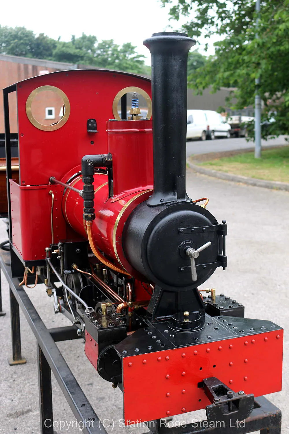 7 1/4 inch gauge "Romulus" 0-4-0T with tender