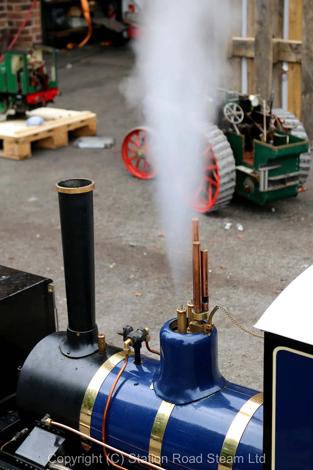 7 1/4 inch narrow gauge 2-6-0 + 0-6-2 Garratt