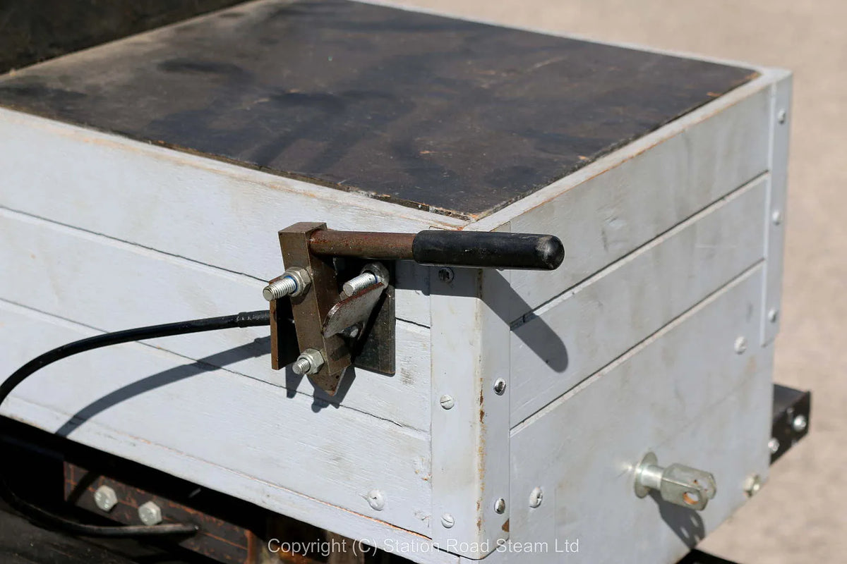 5 inch gauge four wheel braked driving truck