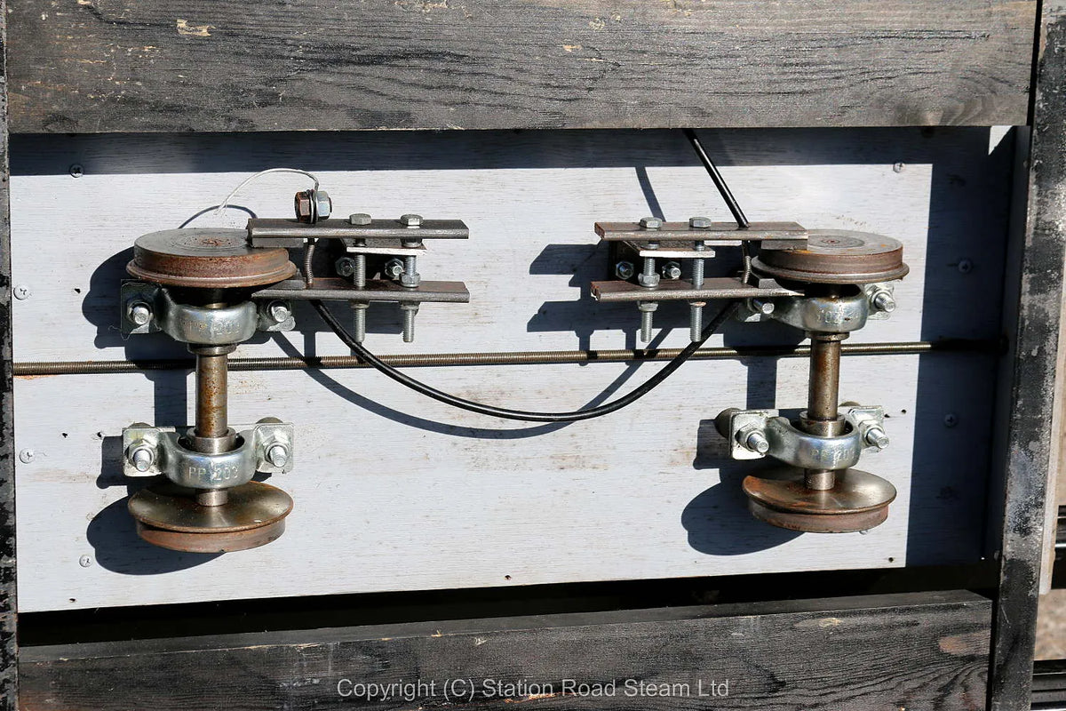 5 inch gauge four wheel braked driving truck