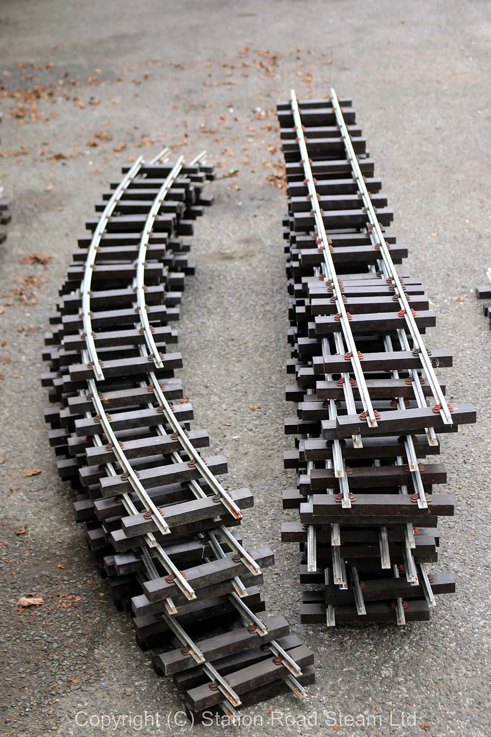 200 feet 5 inch gauge track