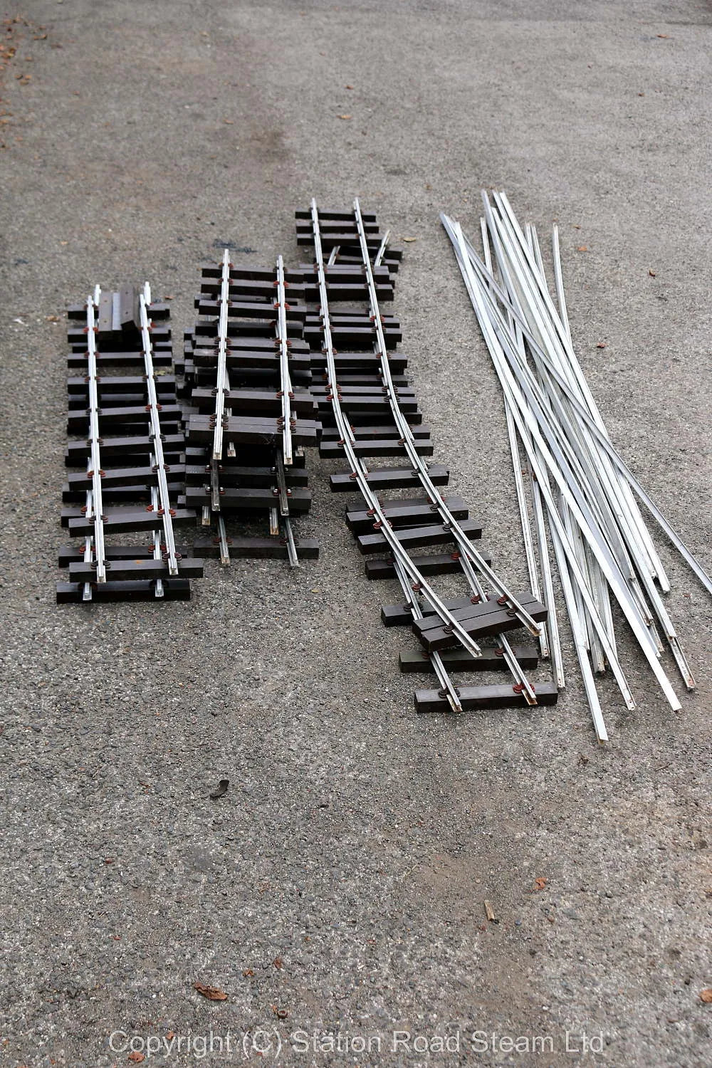200 feet 5 inch gauge track