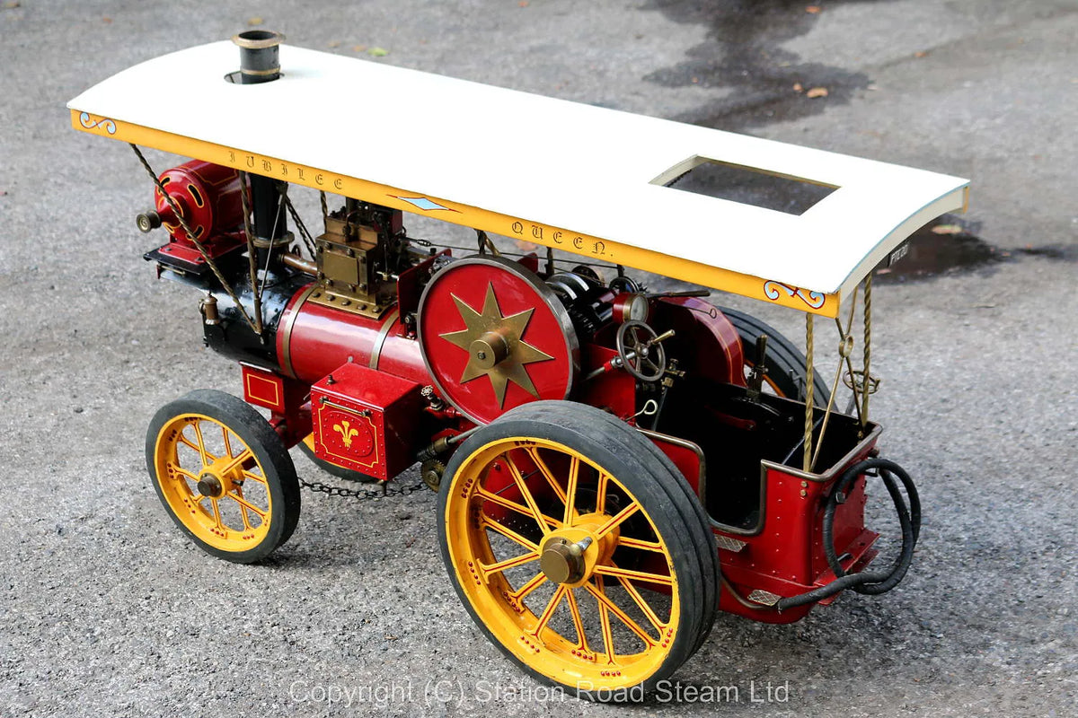 2 1/2 inch scale Showmans tractor with driving truck