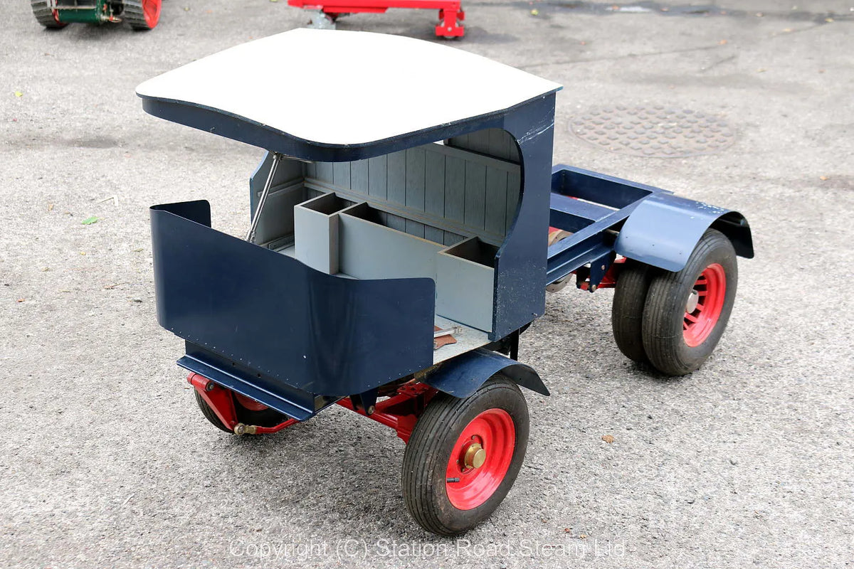 4 inch scale part built Clayton steam wagon