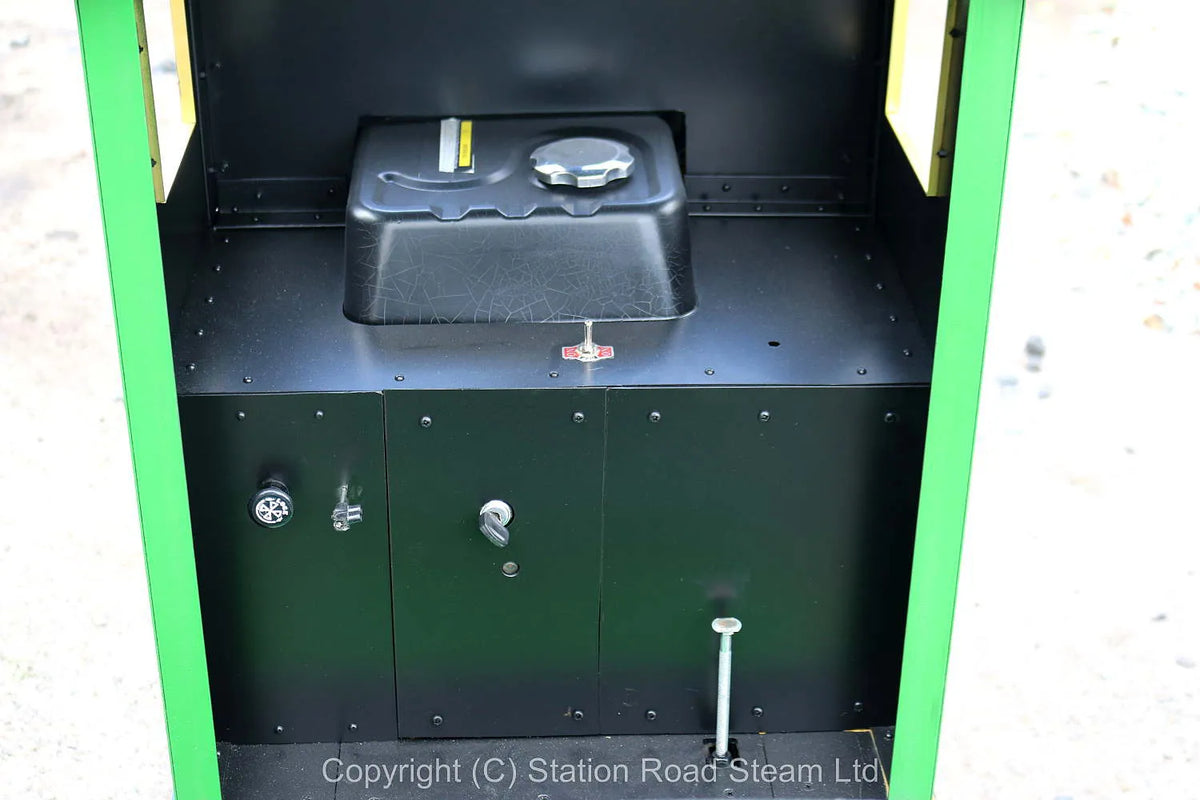 7 1/4 inch gauge petrol hydraulic 0-4-0 shunter