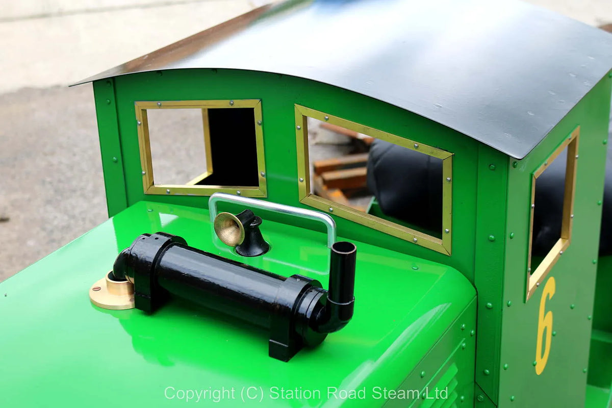 7 1/4 inch gauge petrol hydraulic 0-4-0 shunter