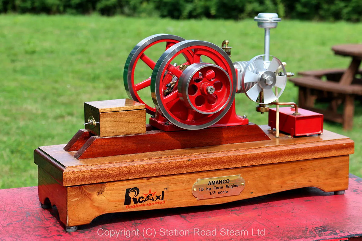Amanco 1 1/2 hp air-cooled open crank engine