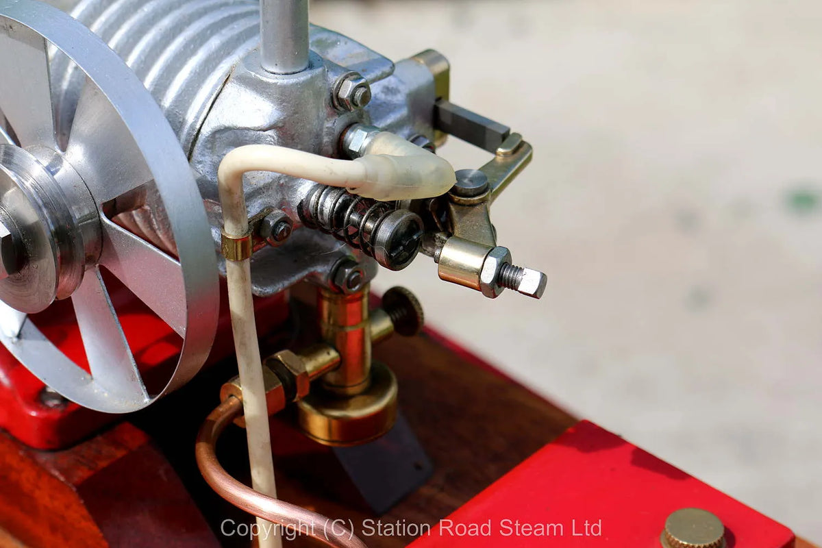 Amanco 1 1/2 hp air-cooled open crank engine