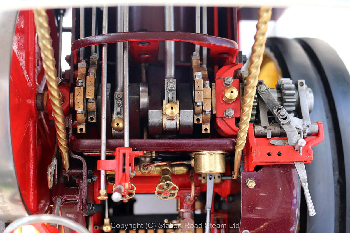 2 inch scale Burrell Gold Medal Showmans tractor