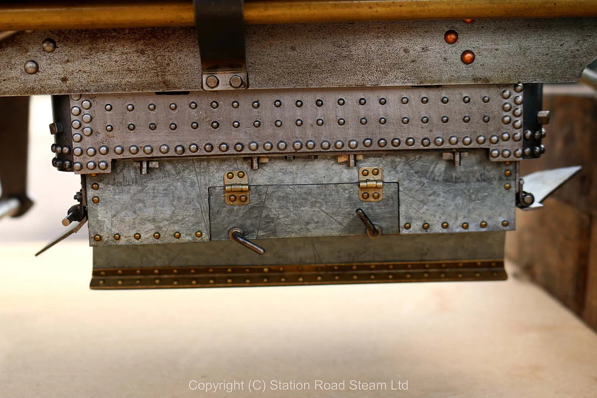 5 inch gauge 0-4-0+0-4-4 Garratt "William Francis"