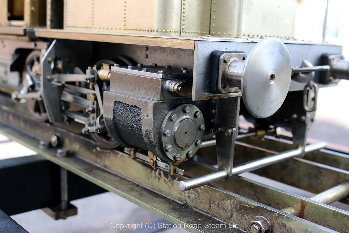 5 inch gauge 0-4-0+0-4-4 Garratt "William Francis"