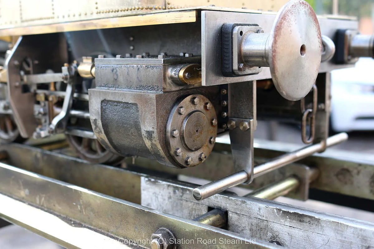 5 inch gauge 0-4-0+0-4-4 Garratt "William Francis"