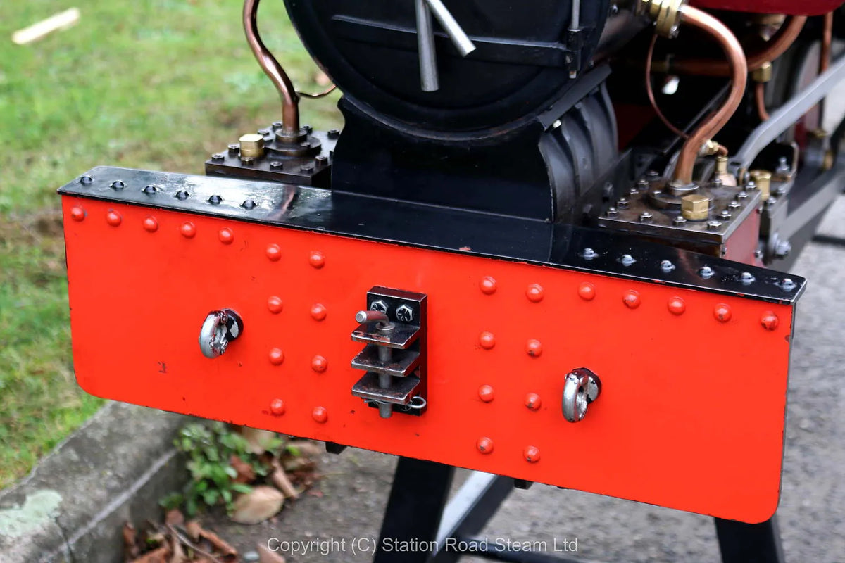 7 1/4 inch gauge Bagnall with driving truck