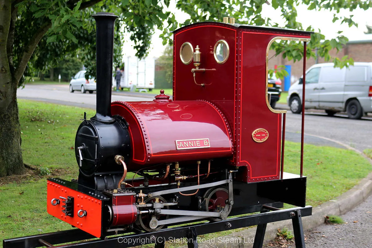 7 1/4 inch gauge Bagnall with driving truck