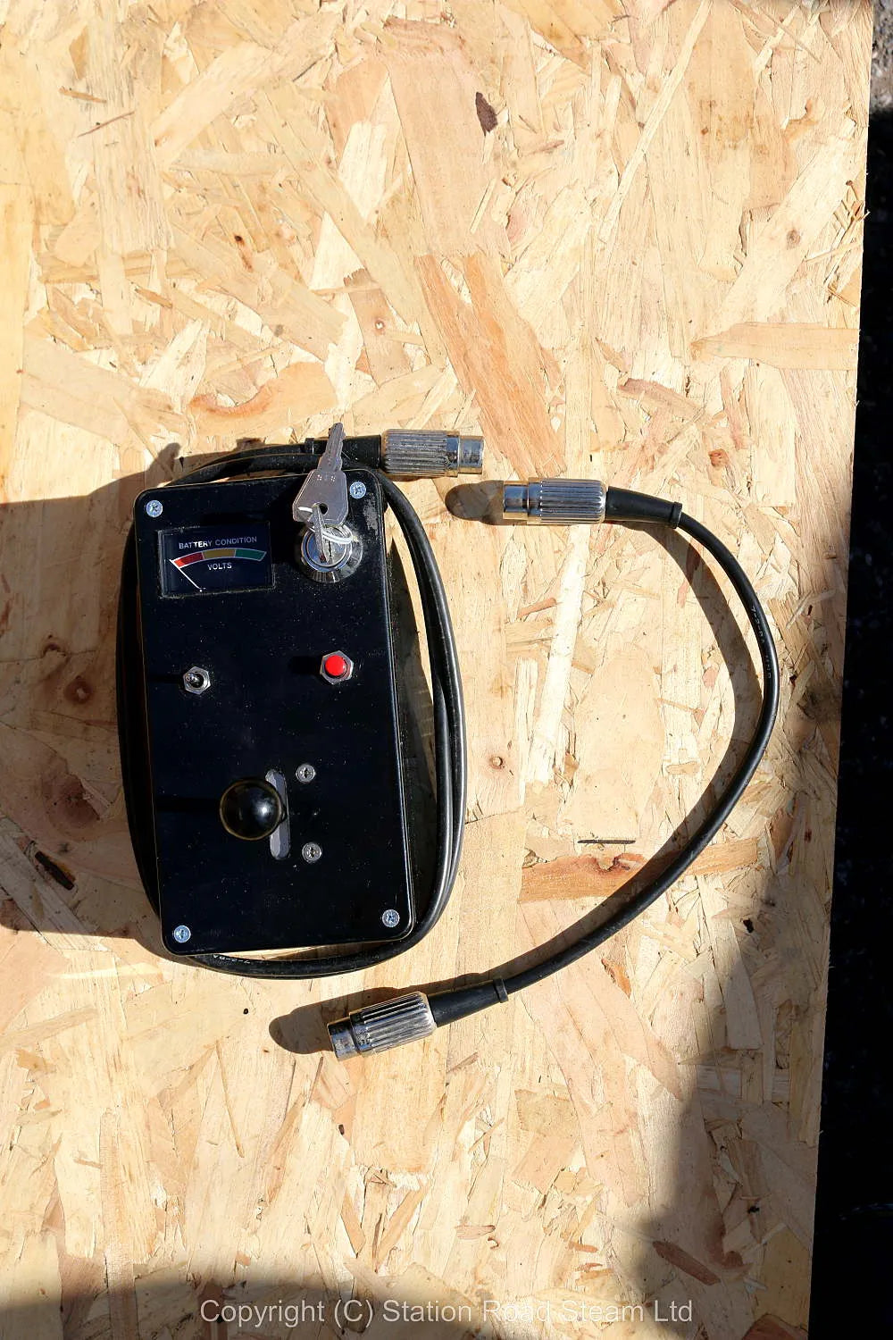 5 inch gauge Class 37 battery electric with new batteries