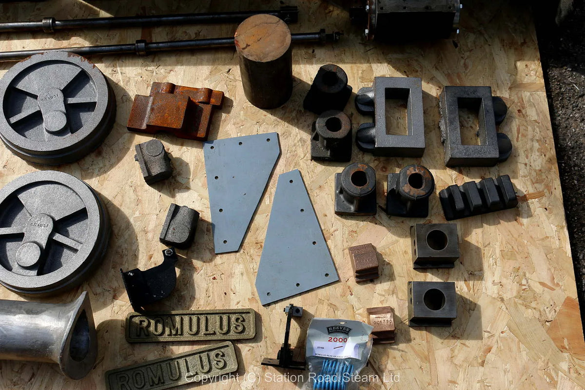 7 1/4 inch gauge "Romulus" frames, machined cylinders, castings