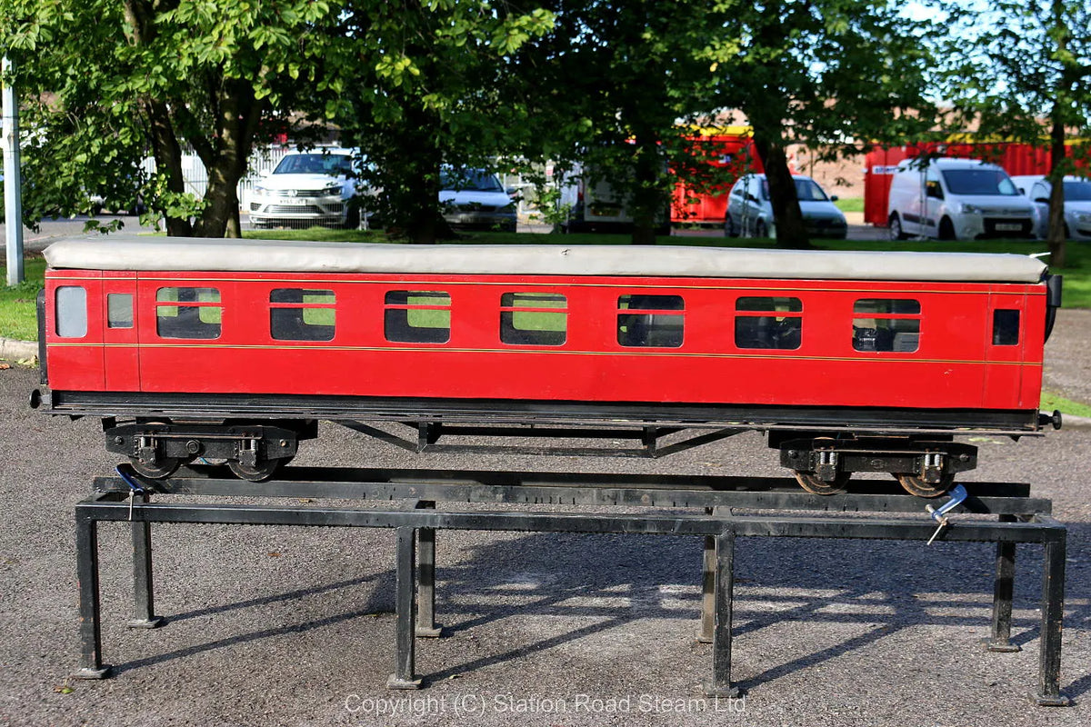 7 1/4 inch gauge air-braked bogie coach