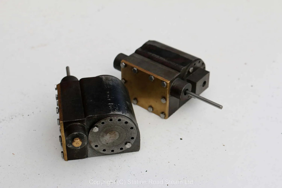 3 1/2 inch gauge LNER V4 2-6-2 chassis with tender